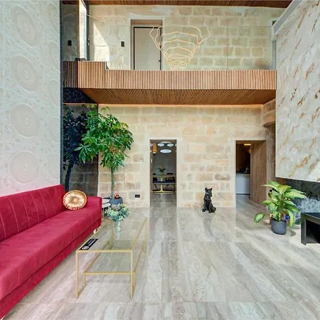 Villa A World Of Your Own, Luxurious With Pools By 360 Estates Il-Mizieb