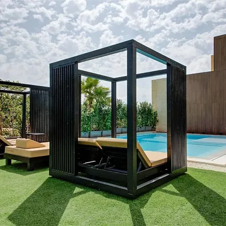 Villa A World Of Your Own, Luxurious With Pools By 360 Estates Il-Mizieb