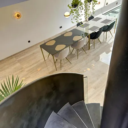 A World Of Your Own, Luxurious With Pools By 360 Estates * Il-Mizieb