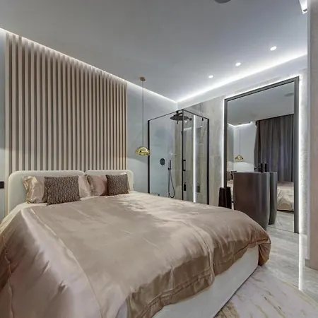 Villa A World Of Your Own, Luxurious With Pools By 360 Estates