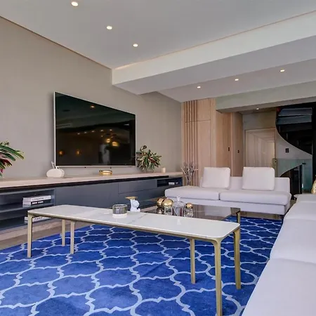 A World Of Your Own, Luxurious With Pools By 360 Estates