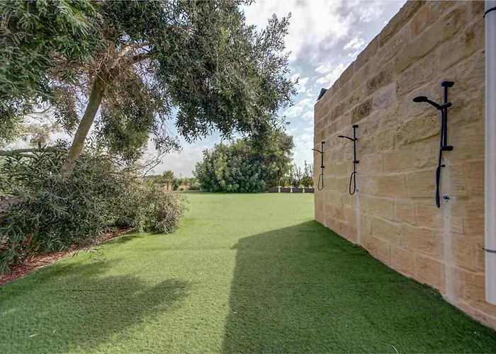 A World Of Your Own, Luxurious With Pools By 360 Estates Vila *