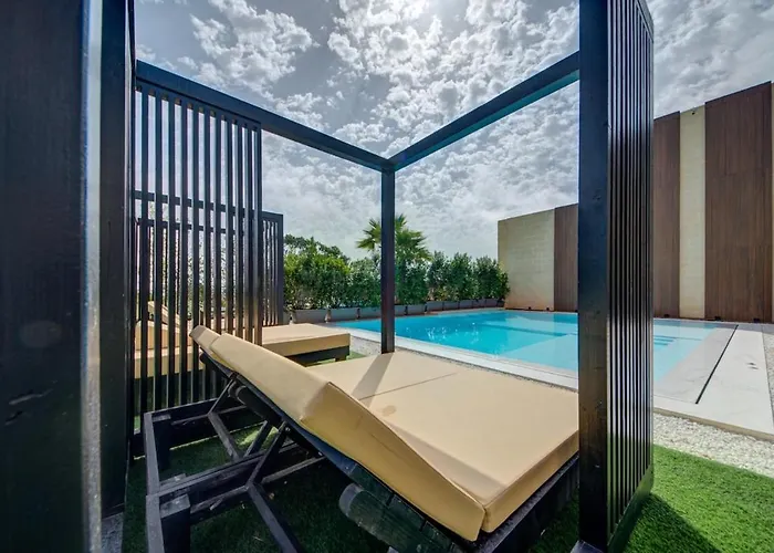 Vila A World Of Your Own, Luxurious With Pools By 360 Estates
