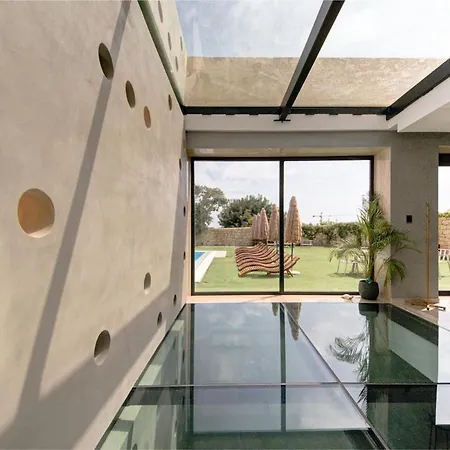 A World Of Your Own, Luxurious With Pools By 360 Estates Villa Il-Mizieb