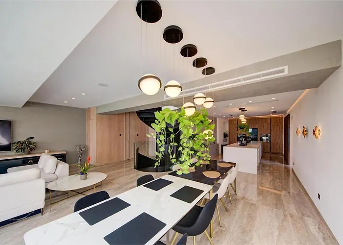 A World Of Your Own, Luxurious With Pools By 360 Estates Il-Mizieb