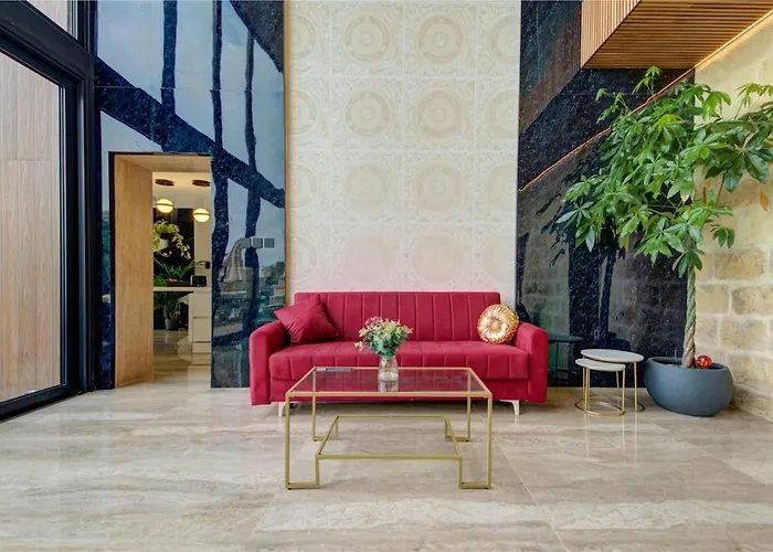 Vilă A World Of Your Own, Luxurious With Pools By 360 Estates