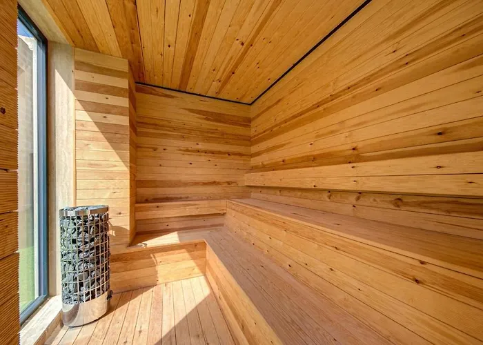 A World Of Your Own, Luxurious With Pools By 360 Estates Vilă *