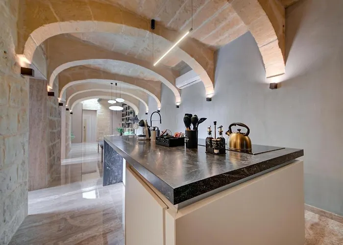 A World Of Your Own, Luxurious With Pools By 360 Estates Il-Mizieb