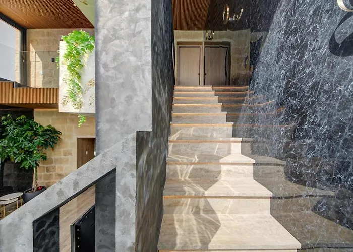 Vilă A World Of Your Own, Luxurious With Pools By 360 Estates Il-Mizieb