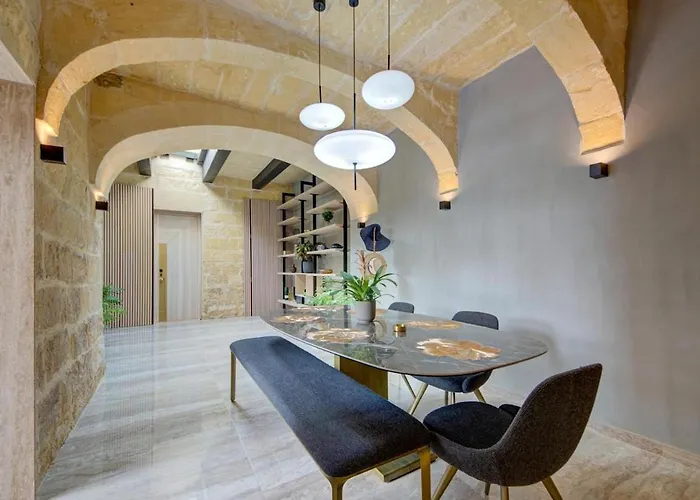 Vilă A World Of Your Own, Luxurious With Pools By 360 Estates