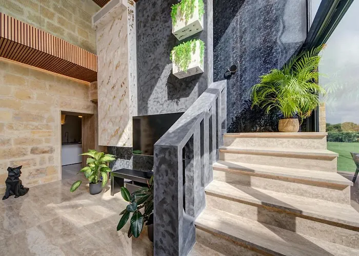 A World Of Your Own, Luxurious With Pools By 360 Estates